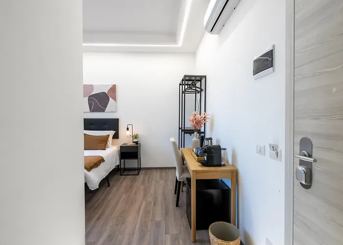 Rerent - 36 Trionfale Guest house