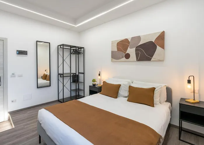 Rerent - 36 Trionfale