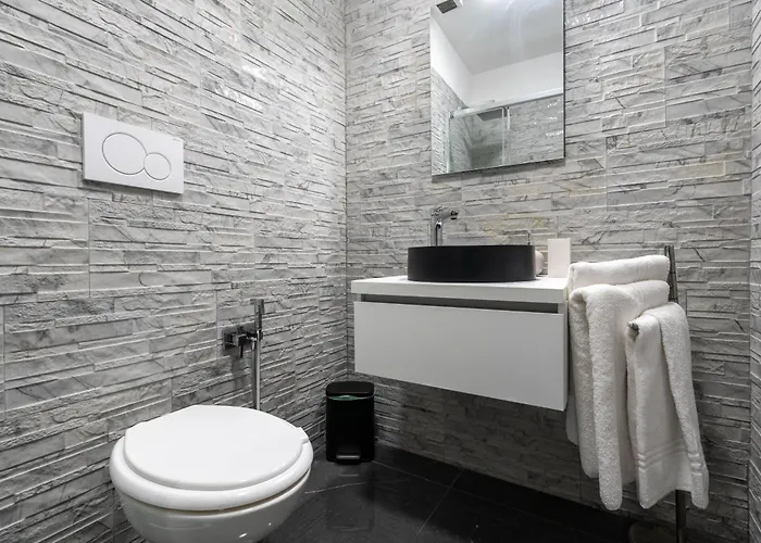 Rerent - 36 Trionfale 4*